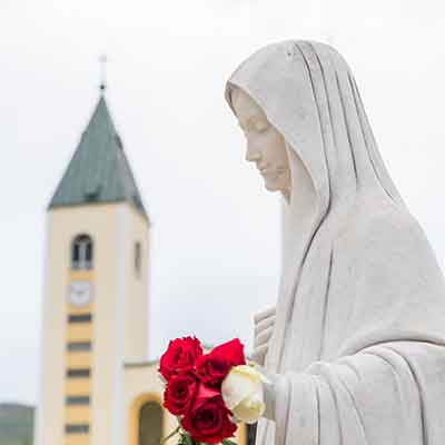 Iglesia de Santiago apostol • Medjugorje